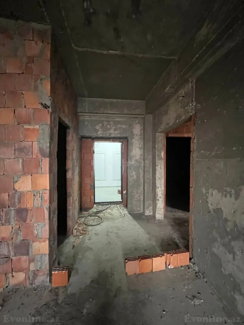 Satılır 2 otaqlı Mənzil Yeni tikili 92 m² Azadlıq prospekti m. - şəkil 6