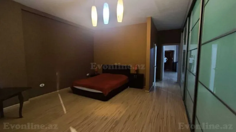 Satılır 4 otaqlı Mənzil Yeni tikili 140 m² 28 May m. - şəkil 8