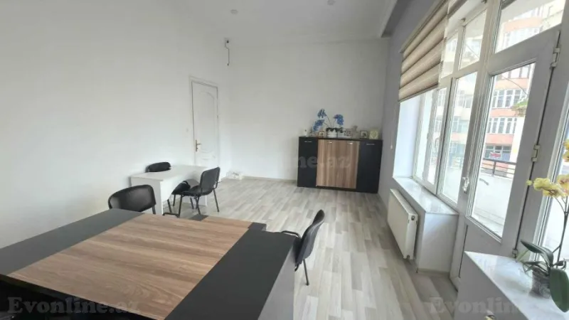 Kirayə verilir Ofis 260 m² Gənclik m. - şəkil 2