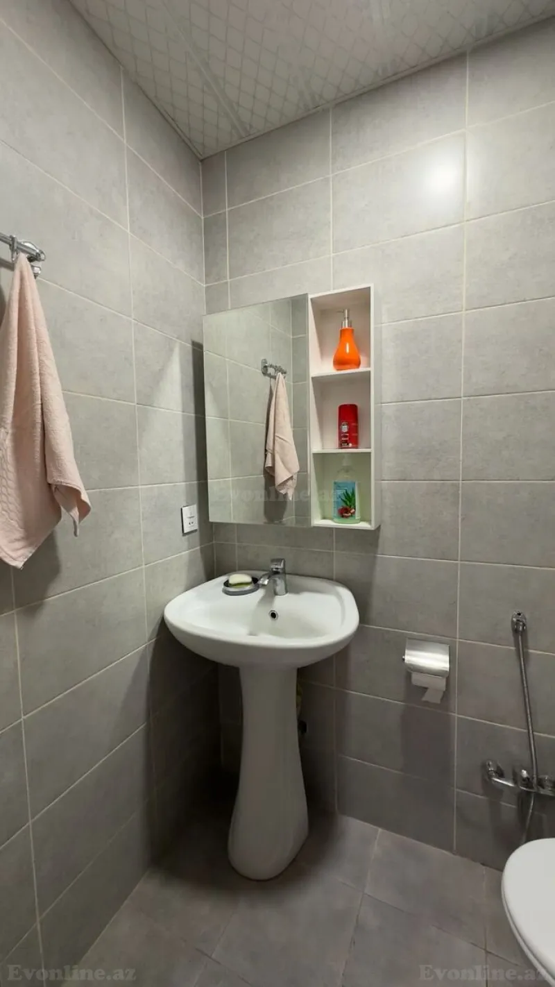 Satılır 3 otaqlı Mənzil Yeni tikili 130 m² İnşaatçılar m. - şəkil 17