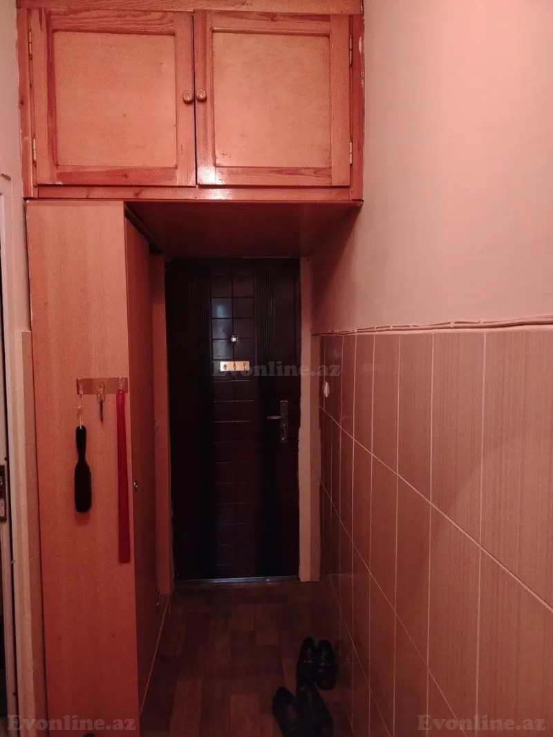 Satılır 2 otaqlı Mənzil Köhnə tikili 34 m² Elmlər Akademiyası m. - şəkil 2