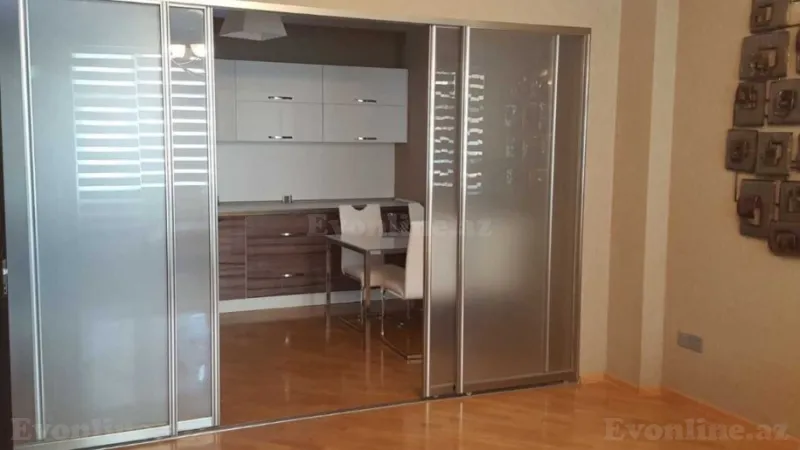 Satılır 4 otaqlı Mənzil Yeni tikili 157 m² Nəsimi r. - şəkil 13