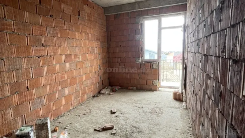 Satılır 2 otaqlı Mənzil Yeni tikili 61 m² Qaraçuxur - şəkil 2