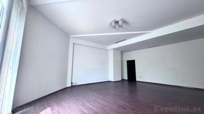 Kirayə verilir Ofis 1400 m² 28 May m. - şəkil 2