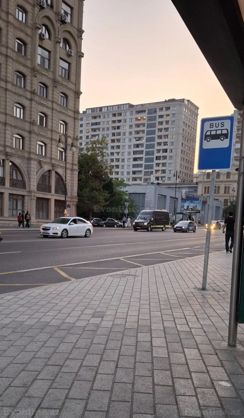 Satılır 4 otaqlı Mənzil Yeni tikili 237.6 m² Nərimanov r. - şəkil 6