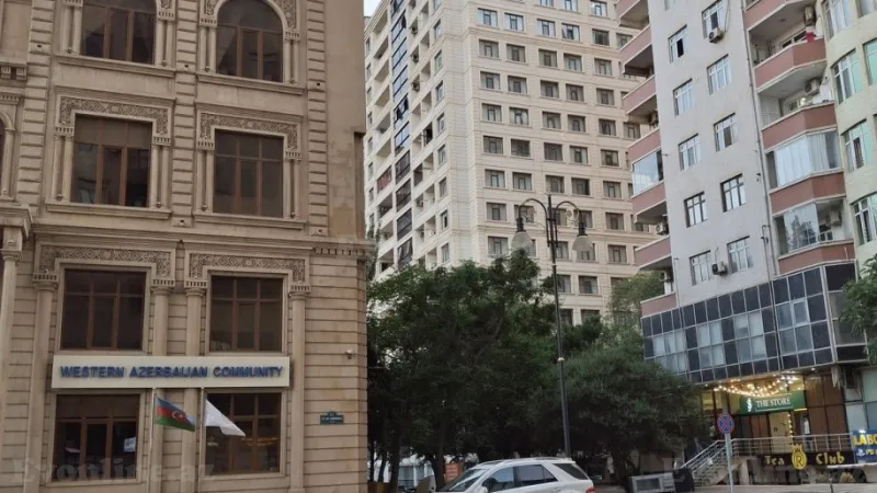 Satılır 4 otaqlı Mənzil Yeni tikili 237.6 m² Nərimanov r. - şəkil 11