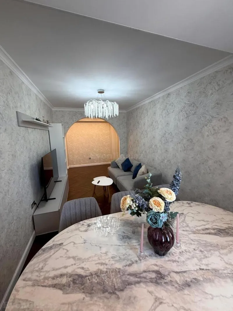 Satılır 2 otaqlı Mənzil Yeni tikili 73 m² Elmlər Akademiyası m. - şəkil 5