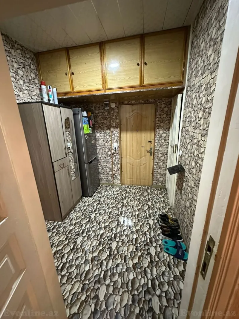 Kirayə verilir 3 otaqlı Mənzil Köhnə tikili 70 m² Memar Əcəmi m. - şəkil 5