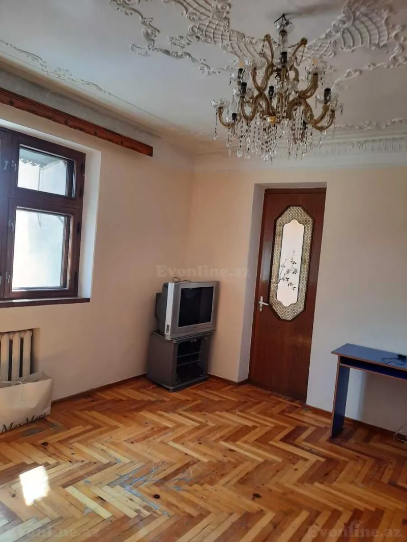 Kirayə verilir 3 otaqlı Mənzil Köhnə tikili 70 m² Əhmədli - şəkil 2