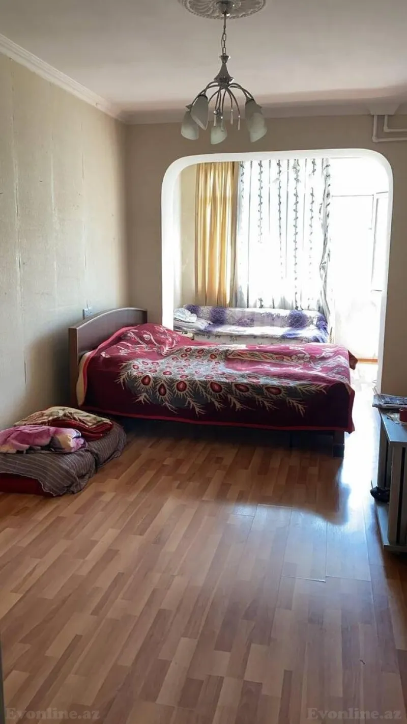 2 otaqlı Mənzil 50 m² Elmlər Akademiyası m. Kirayə verilir