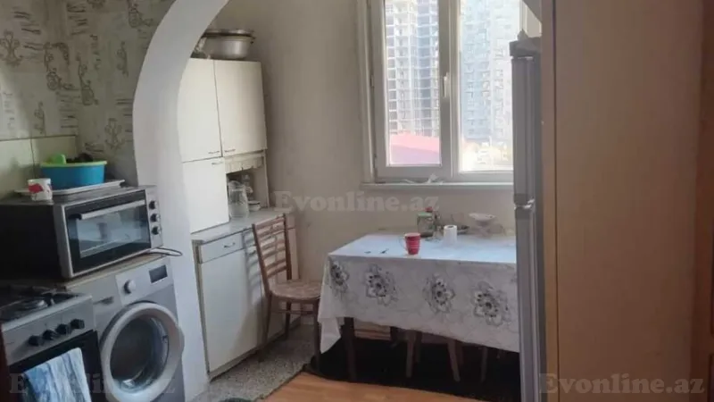 Satılır 2 otaqlı Mənzil Köhnə tikili 65 m² Həzi Aslanov - şəkil 5