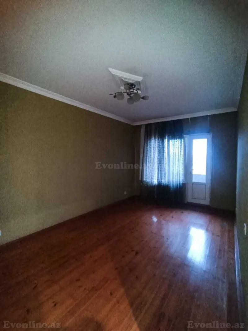 Satılır 3 otaqlı Mənzil Köhnə tikili 82 m² 9-cu mikrorayon - şəkil 2