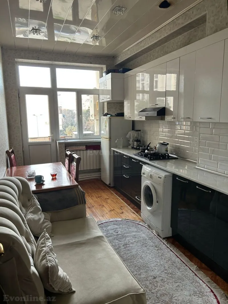 Satılır 2 otaqlı Mənzil Yeni tikili 75 m² Neftçilər m. - şəkil 5