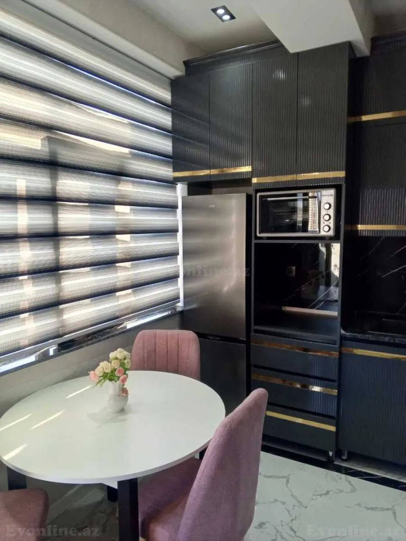 Satılır 2 otaqlı Mənzil Yeni tikili 50 m² Memar Əcəmi m. - şəkil 8