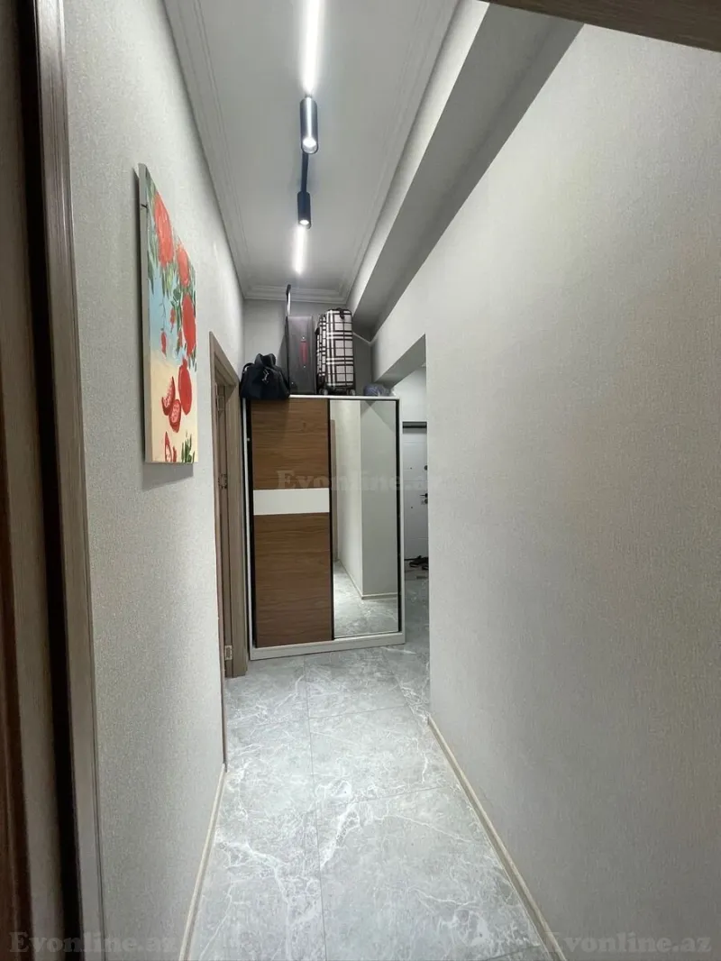 Satılır 2 otaqlı Mənzil Yeni tikili 70 m² 28 May m. - şəkil 7