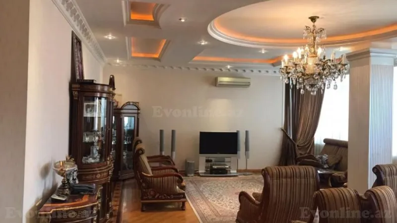 Satılır 8 otaqlı Mənzil Yeni tikili 372 m² Binəqədi r. - şəkil 3