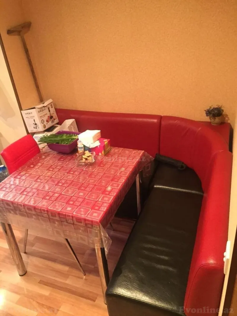 Satılır 2 otaqlı Mənzil Köhnə tikili 50 m² Yasamal - şəkil 6