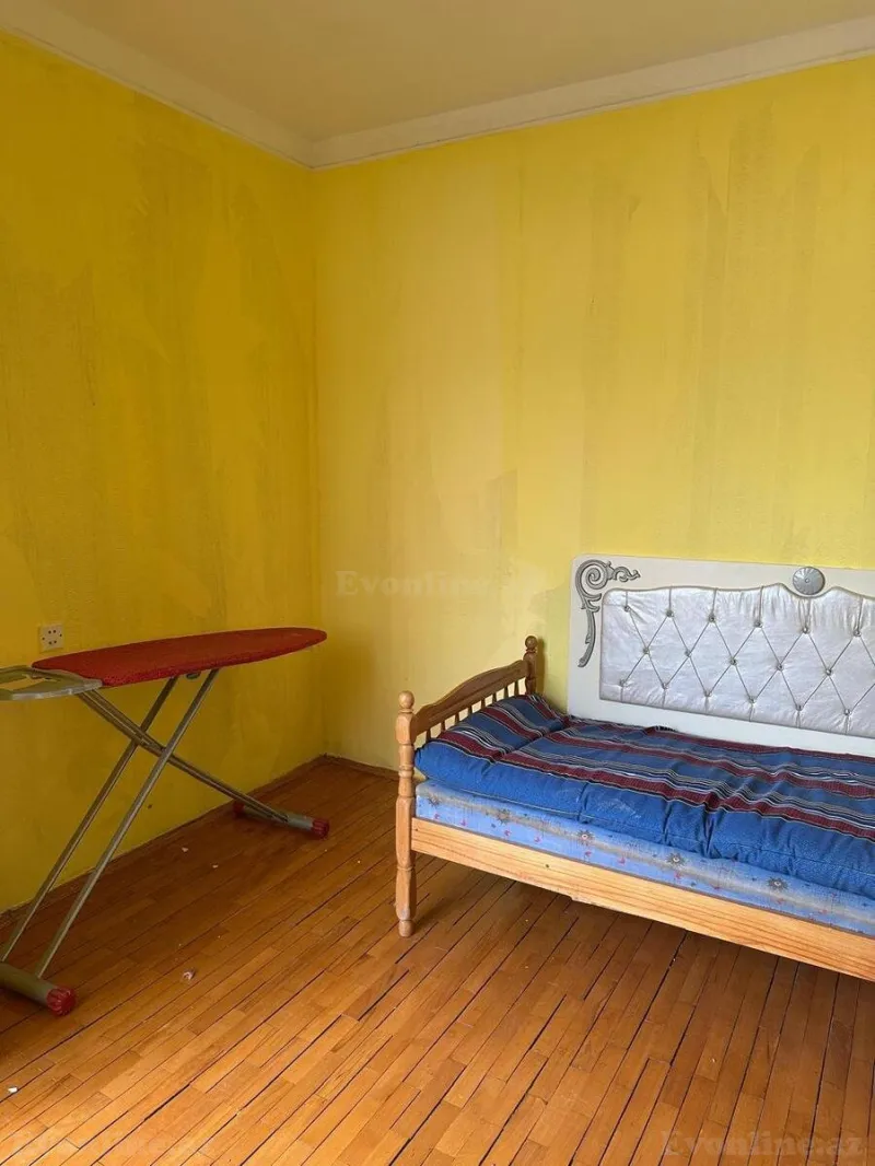 Satılır 2 otaqlı Mənzil Köhnə tikili 45 m² Binəqədi r. - şəkil 2