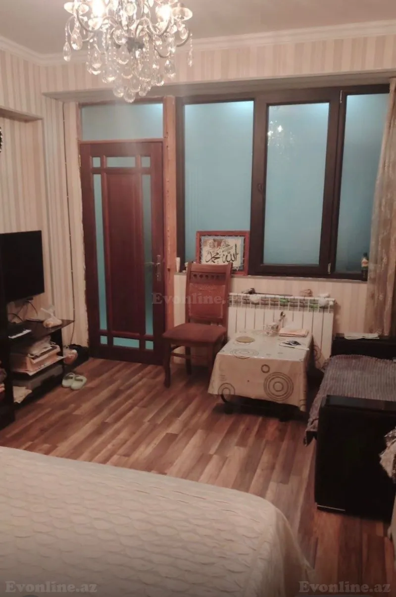 Satılır 4 otaqlı Mənzil Köhnə tikili 120 m² Elmlər Akademiyası m. - şəkil 7