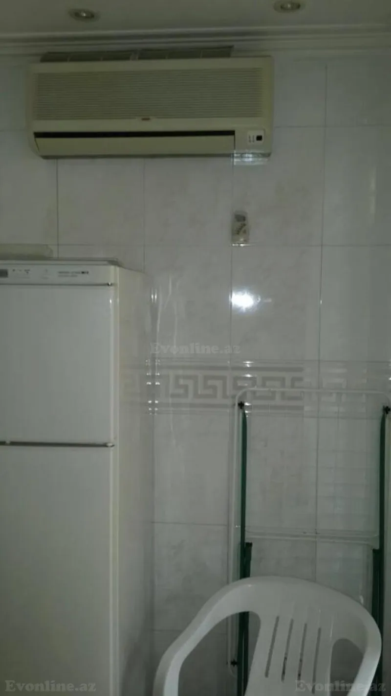 Kirayə verilir 2 otaqlı Mənzil Köhnə tikili 70 m² Sahil m. - şəkil 11