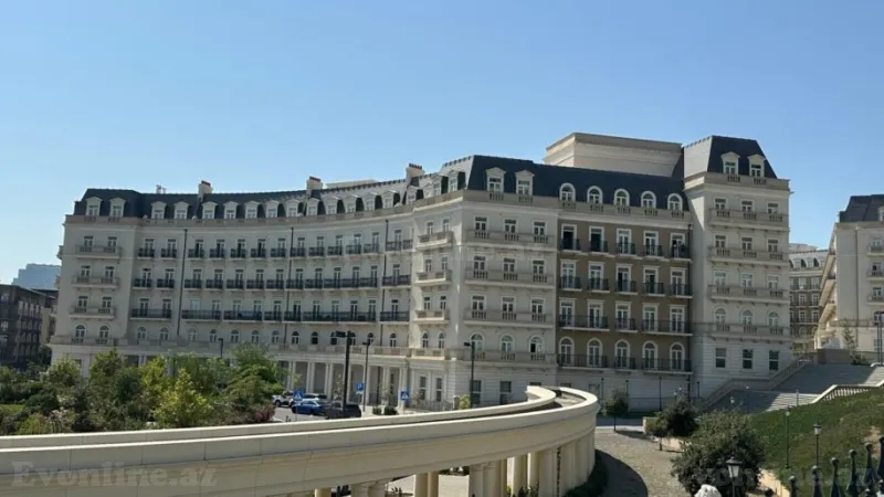 Satılır 4 otaqlı Mənzil Yeni tikili 175 m² Xətai r. - şəkil 5