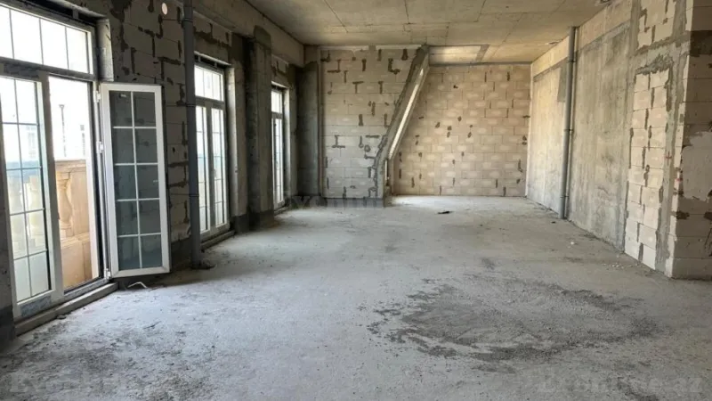 Satılır 4 otaqlı Mənzil Yeni tikili 175 m² Xətai r. - şəkil 7