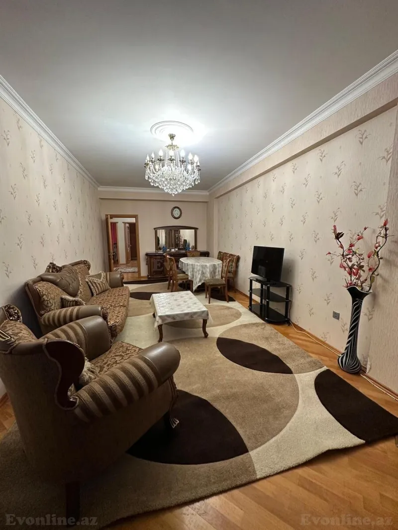 Kirayə verilir 3 otaqlı Mənzil Yeni tikili 125 m² Dərnəgül m.