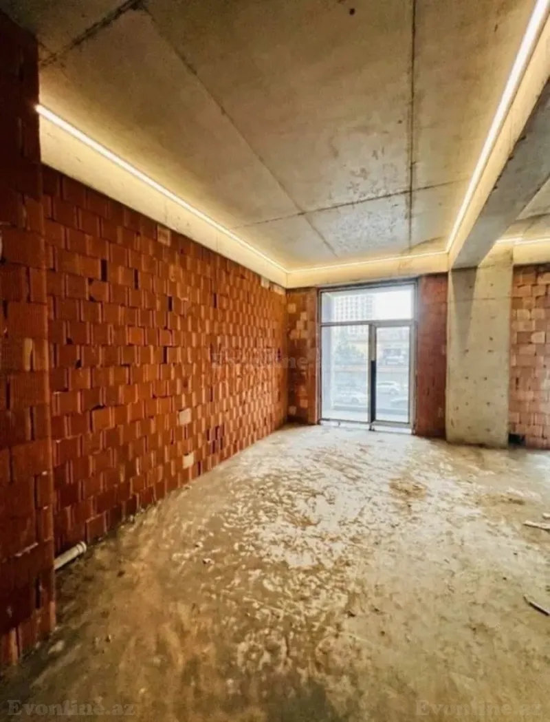 Satılır 4 otaqlı Mənzil Yeni tikili 196 m² 28 May m. - şəkil 5