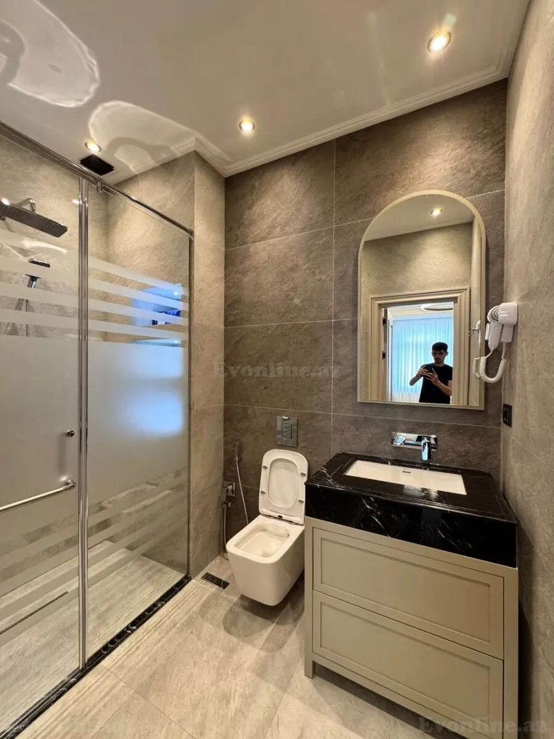 Satılır 4 otaqlı Mənzil Yeni tikili 185 m² Elmlər Akademiyası m. - şəkil 8