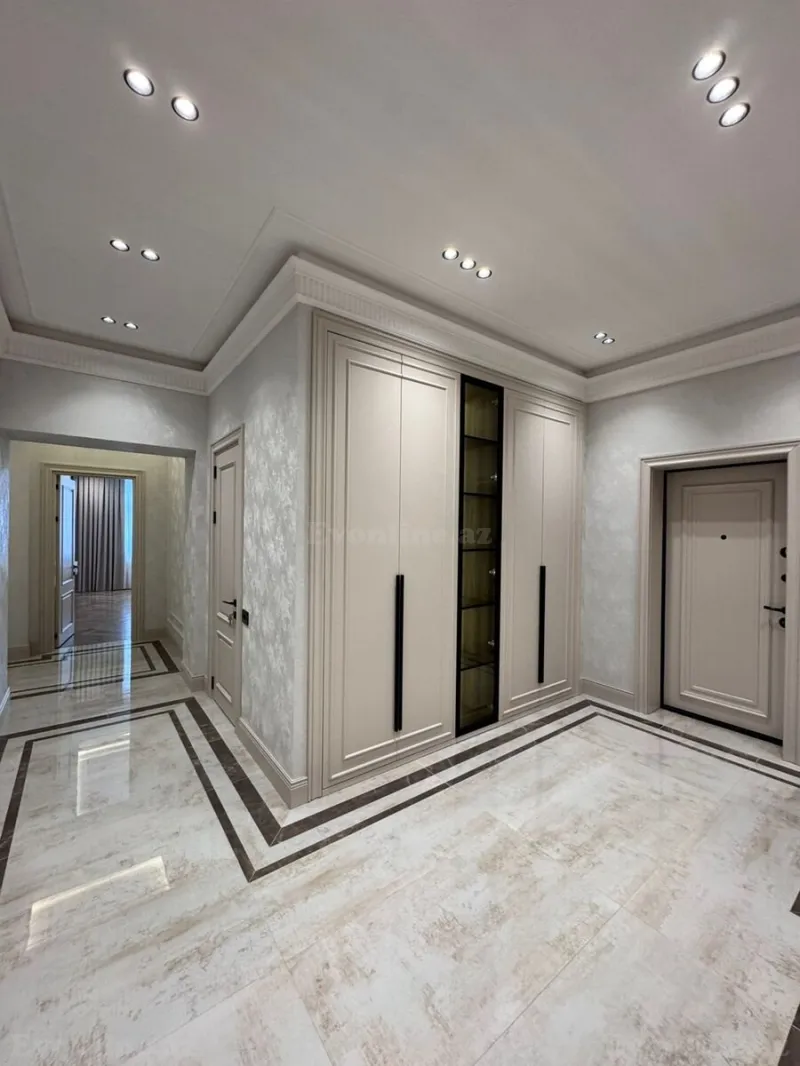 Satılır 4 otaqlı Mənzil Yeni tikili 185 m² Elmlər Akademiyası m. - şəkil 11