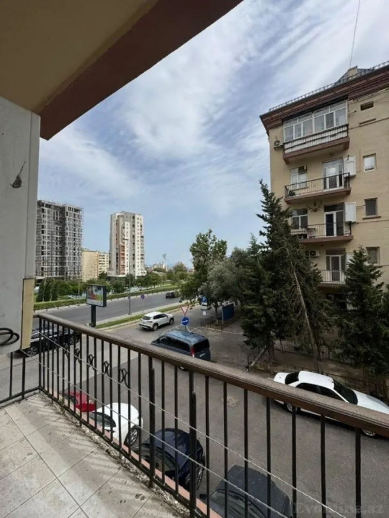 2 otaqlı Mənzil 43 m² Nizami m. Satılır