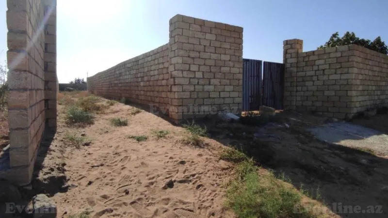 Torpaq Sabunçu r. Satılır