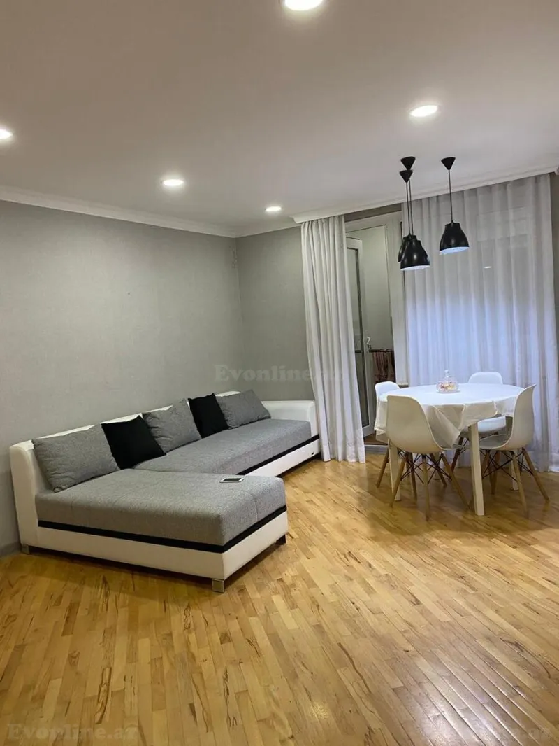 Satılır 2 otaqlı Mənzil Köhnə tikili 50 m² Nizami m. - şəkil 2