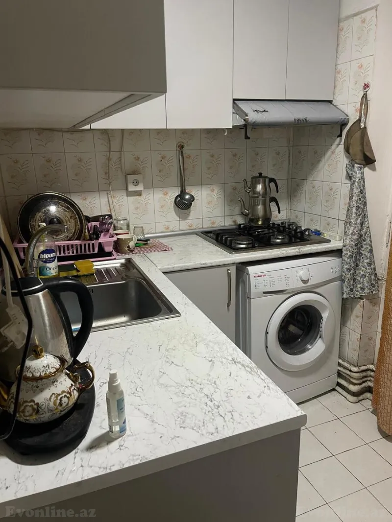 Satılır 2 otaqlı Mənzil Köhnə tikili 55 m² Yasamal - şəkil 11