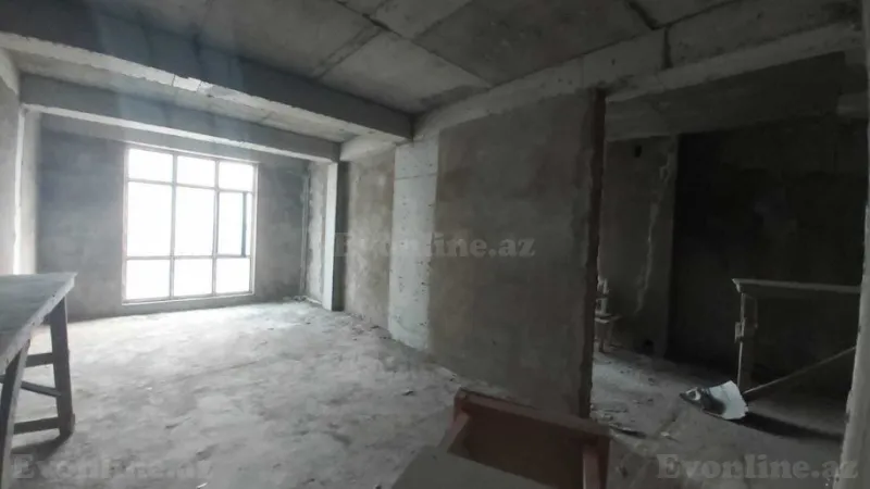 2 otaqlı Mənzil 91 m² 28 May m. Satılır