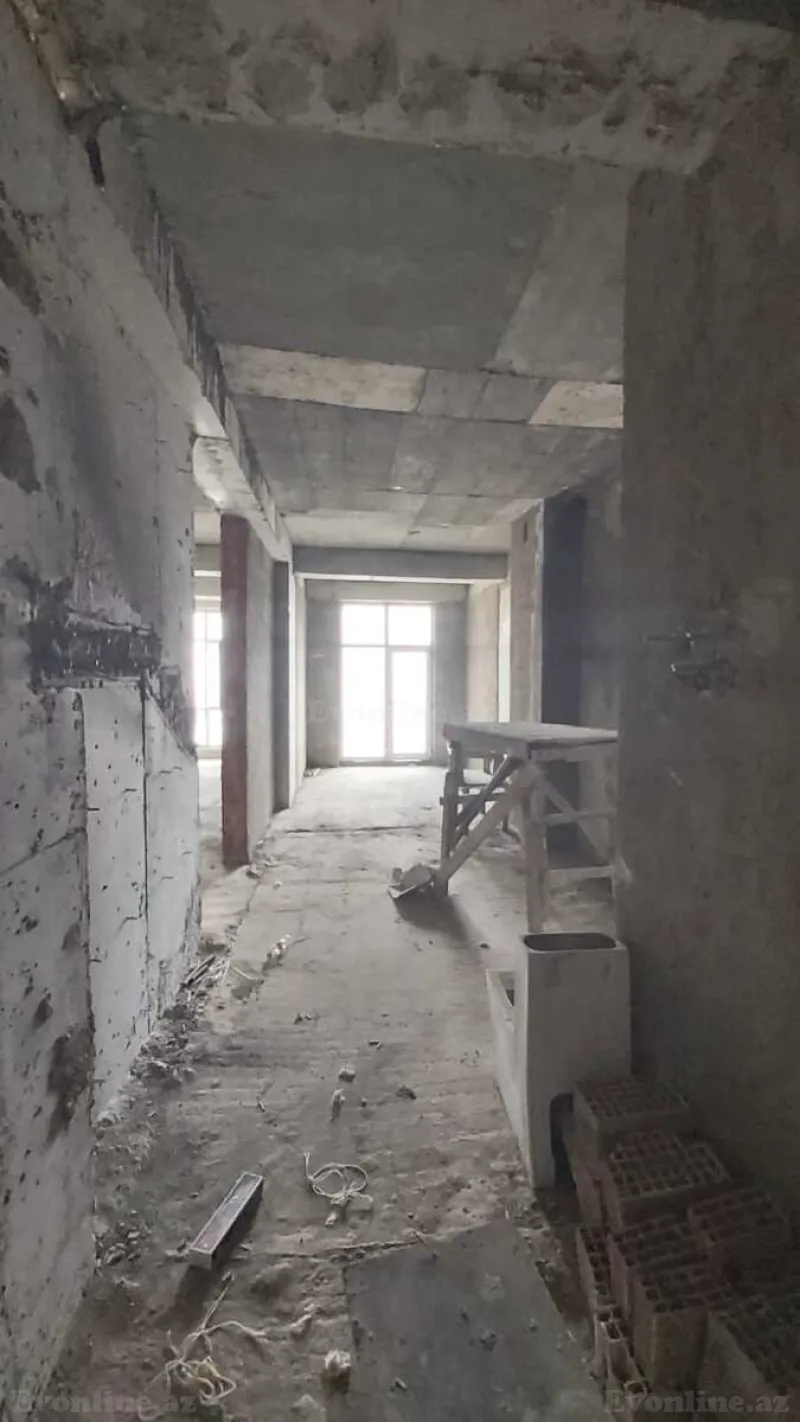 Satılır 2 otaqlı Mənzil Yeni tikili 91 m² 28 May m. - şəkil 8