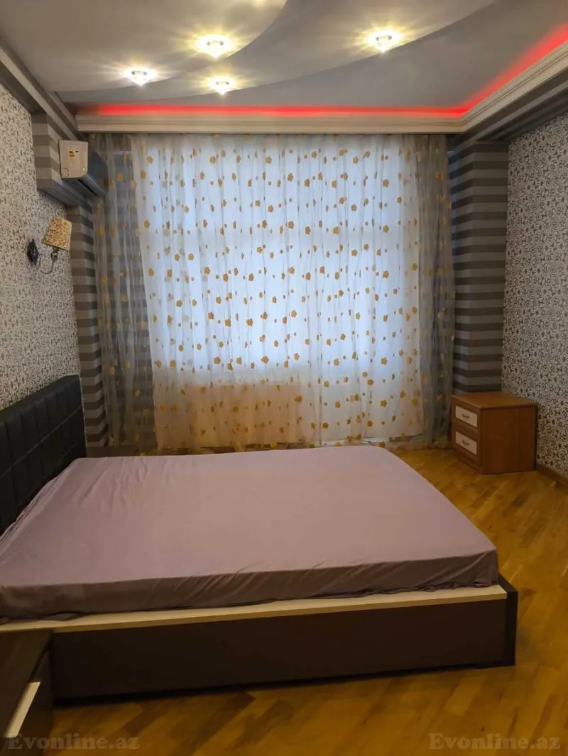 Kirayə verilir 3 otaqlı Mənzil Yeni tikili 180 m² Xətai m. - şəkil 4