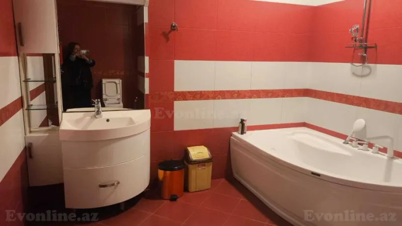 Kirayə verilir 3 otaqlı Mənzil Yeni tikili 180 m² Xətai m. - şəkil 7