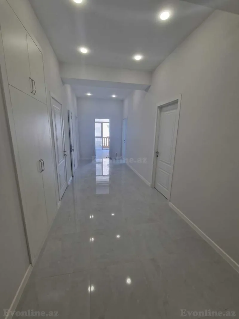 5 otaqlı Ofis 150 m² Xətai r. Kirayə verilir