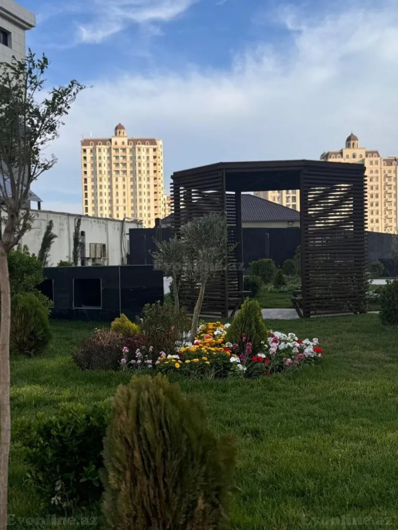 Satılır 2 otaqlı Mənzil Yeni tikili 79 m² Koroğlu m. - şəkil 2