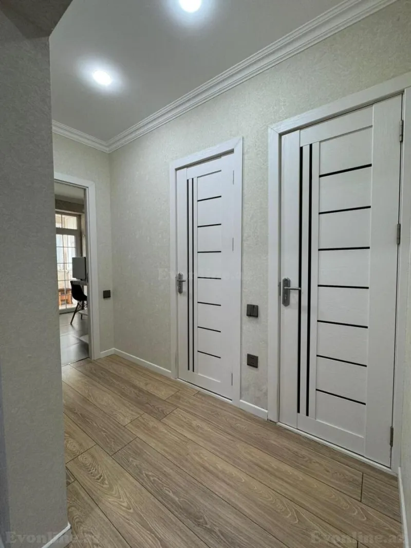 Satılır 3 otaqlı Mənzil Köhnə tikili 75 m² Suraxanı r. - şəkil 16