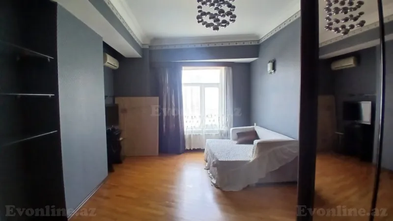 Satılır 3 otaqlı Mənzil Yeni tikili 147 m² Elmlər Akademiyası m. - şəkil 7