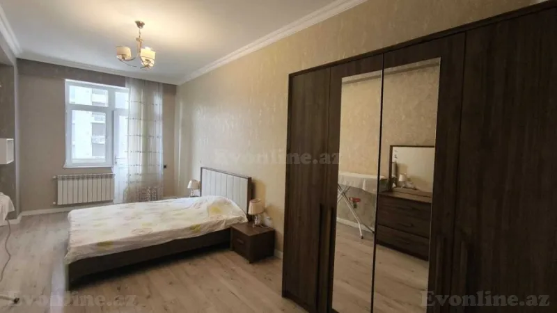 Kirayə verilir 3 otaqlı Mənzil Yeni tikili 170 m² 28 May m. - şəkil 8