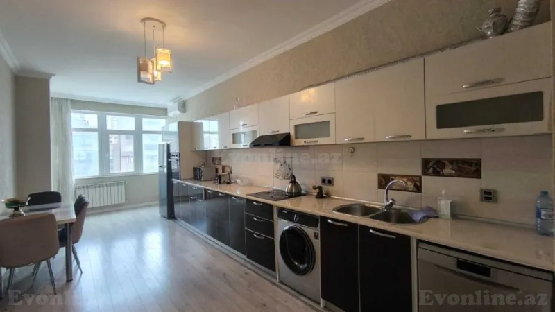 Kirayə verilir 3 otaqlı Mənzil Yeni tikili 170 m² 28 May m. - şəkil 11