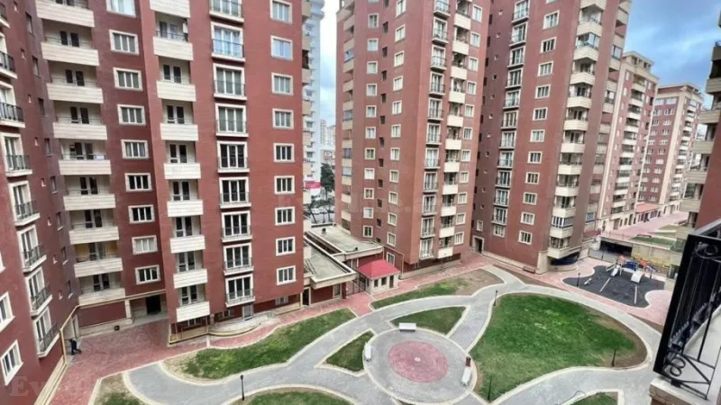 Satılır 4 otaqlı Mənzil Yeni tikili 215 m² Nizami m. - şəkil 2