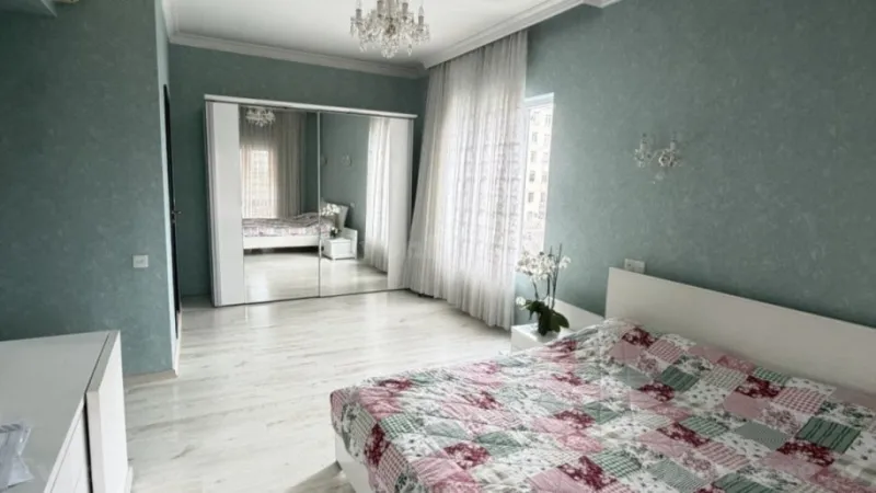 Satılır 4 otaqlı Mənzil Yeni tikili 215 m² Nizami m. - şəkil 6