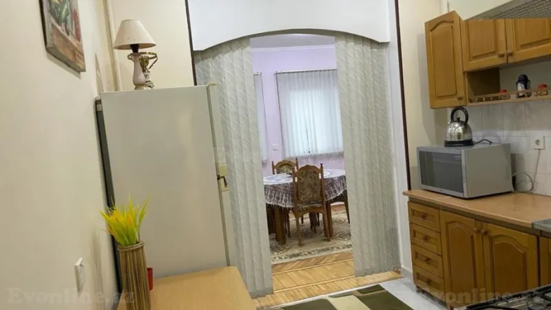 Kirayə verilir 3 otaqlı Mənzil Köhnə tikili 80 m² 28 May m. - şəkil 4