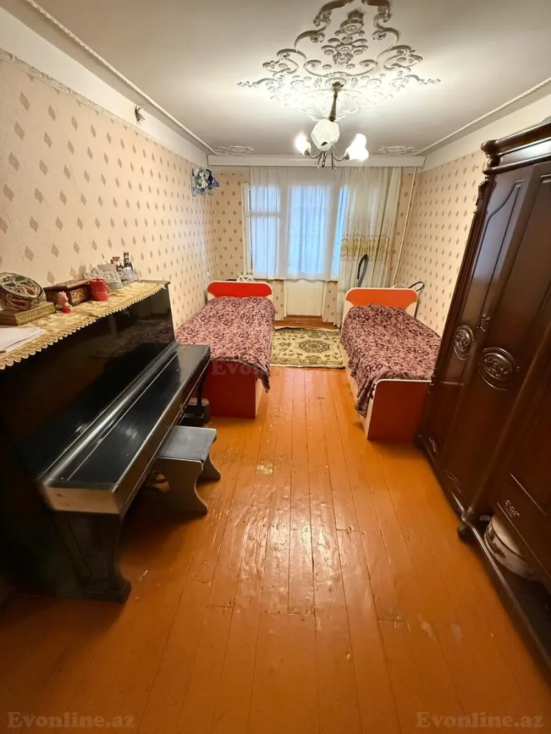 Satılır 4 otaqlı Mənzil Köhnə tikili 90 m² 8-ci kilometr - şəkil 4