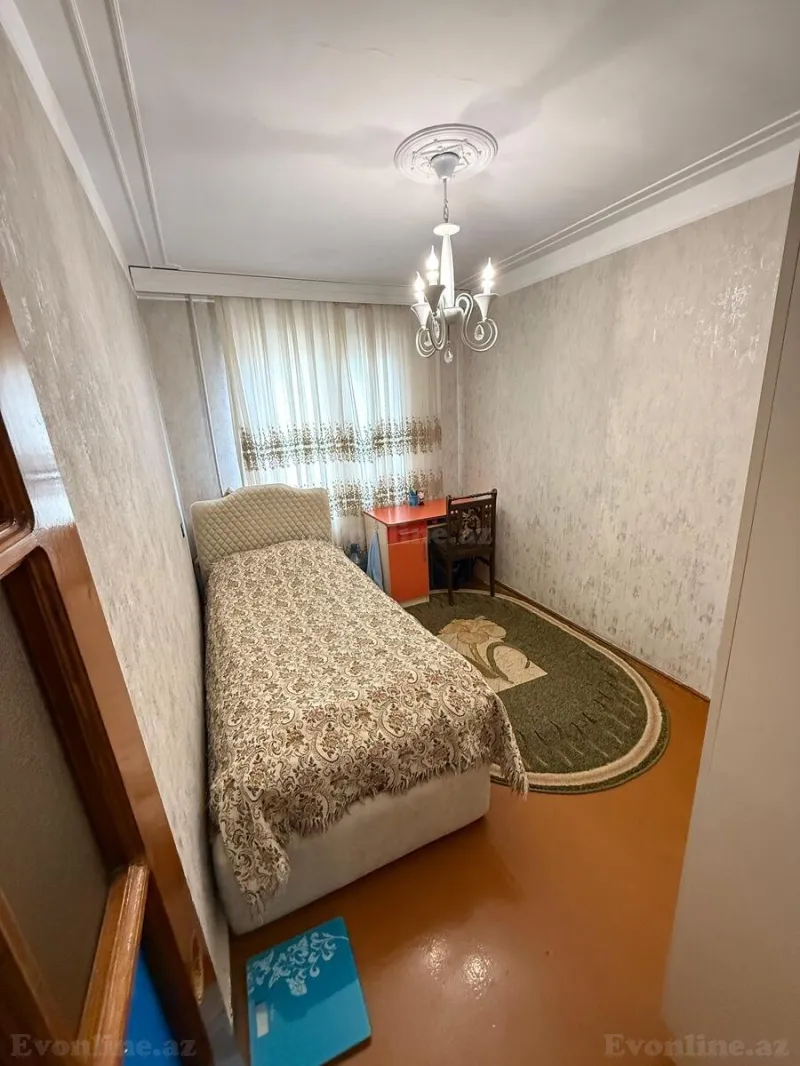 Satılır 4 otaqlı Mənzil Köhnə tikili 90 m² 8-ci kilometr - şəkil 5