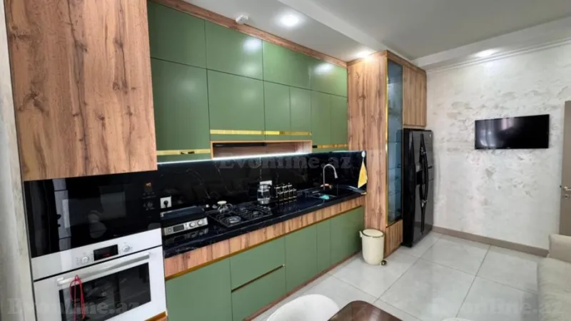 Satılır 2 otaqlı Mənzil Yeni tikili 89 m² 8-ci mikrorayon